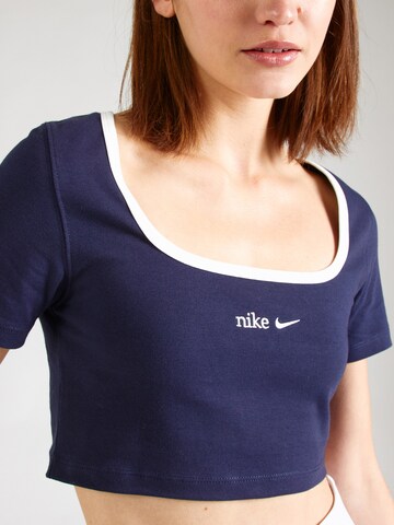 Nike Sportswear T-shirt i blå