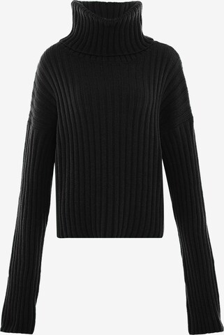 Libbi Sweater in Black: front