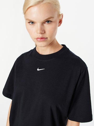 Nike Sportswear - Camisa 'Essentials' em preto