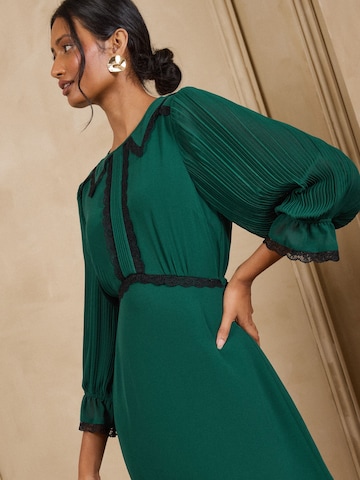 love & roses - Vestidos camiseiros em verde