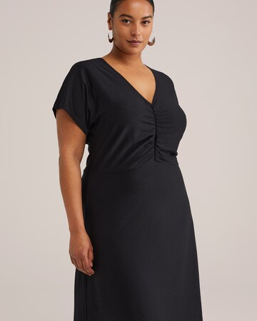 WE Fashion Šaty – černá