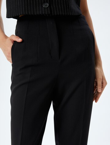 Koton Regular Pantalon in Zwart