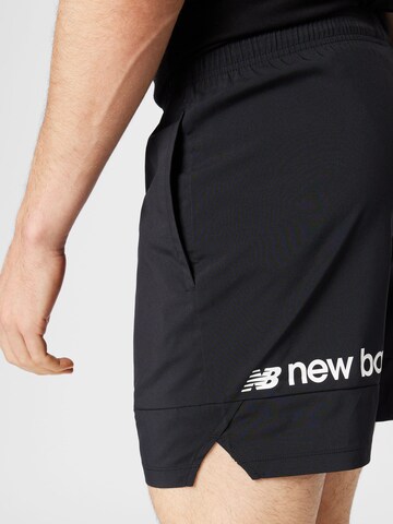 new balance Regular Sportsbukser '7 Inch Tenacity Solid' i svart