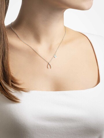 So Chic Necklace in Silver