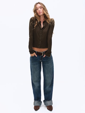 The Set Blouse in Bruin