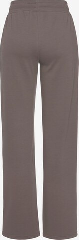BENCH Loose fit Pants in Green