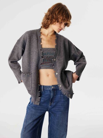 Veste de survêtement Twist en gris : devant