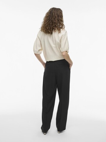 VILA Regular Trousers with creases 'VISiffe' in Black