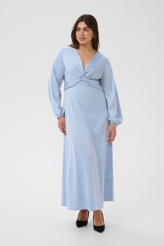 KAFFE CURVE Jurk 'Jamie' in Blauw: voorkant