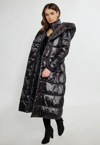 faina Winter Coat in Black