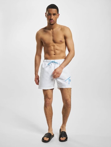 Tommy Jeans Badeshorts in Weiß