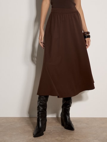 Gonna ' ' di Apricot in marrone