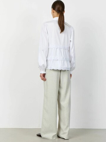 Levete Room Shirt ' LR-ISLA SOLID 135 ' in Weiß