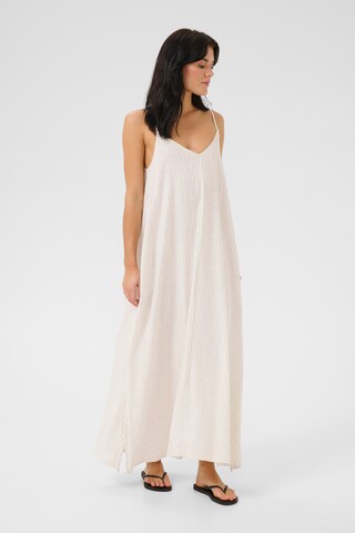 My Essential Wardrobe Dress 'Jannie' in White: front