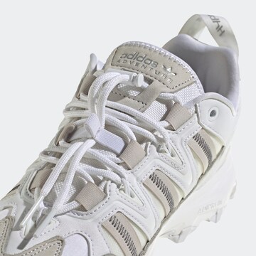 ADIDAS ORIGINALS Låg sneaker 'Hyperturf' i vit