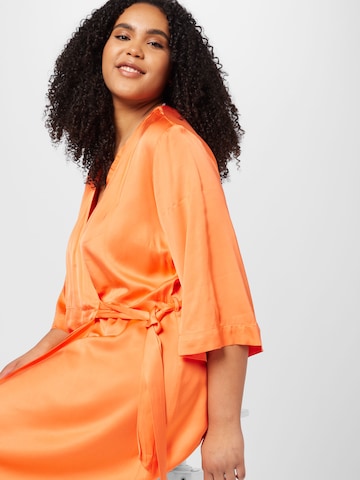 Selected Femme Curve Jurk 'Franziska' in Oranje