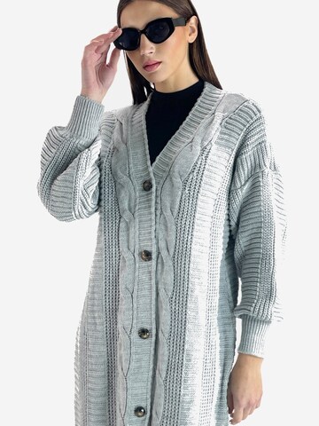 Elara Strickjacke in Grau