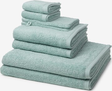 ROSS Towel 'Vita' in Green: front