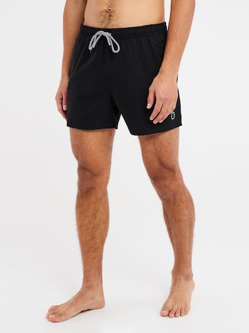 PROTEST Badeshorts 'PRTYESSINE' in Schwarz