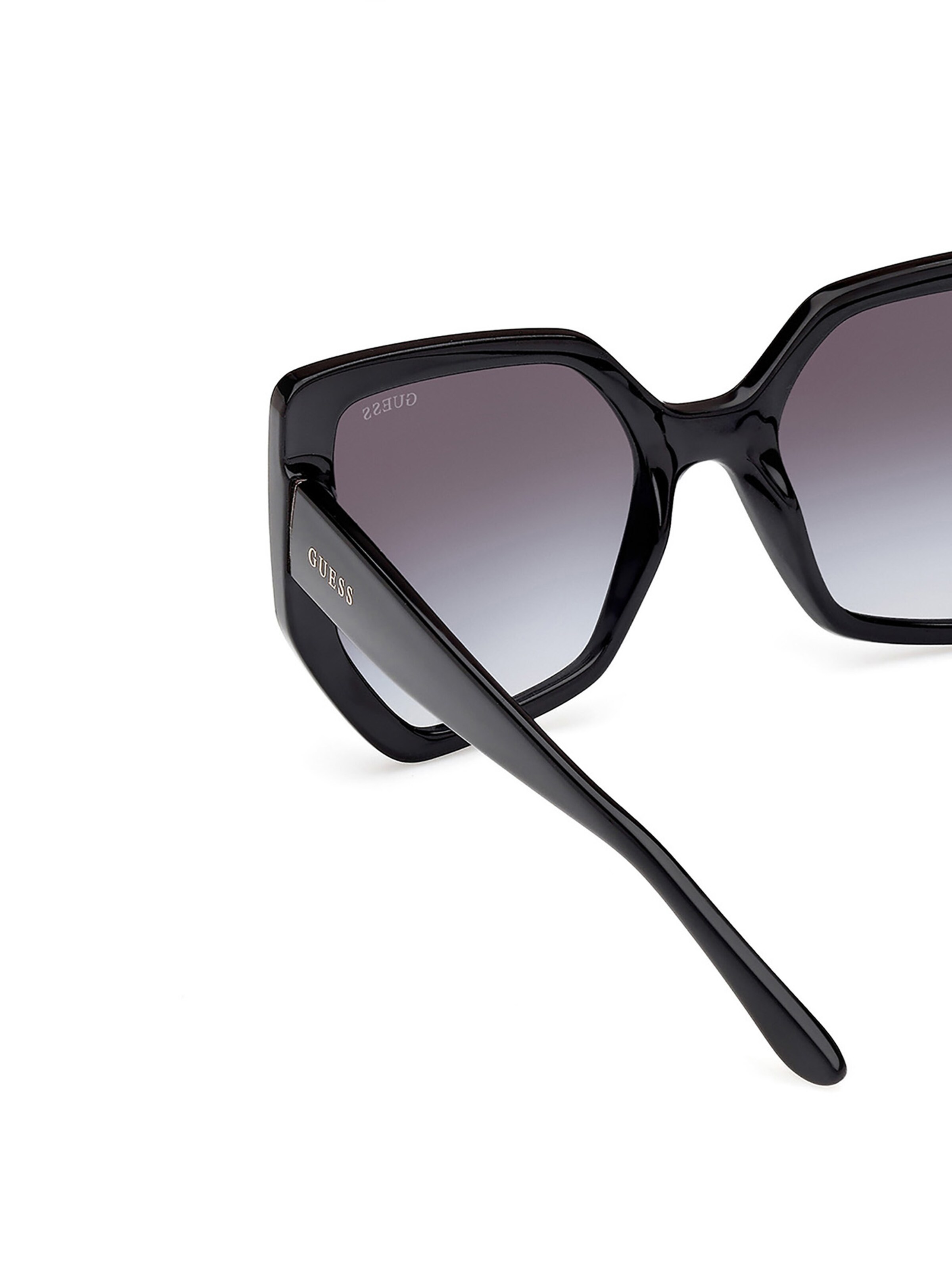 GUESS Sonnenbrille in Schwarz