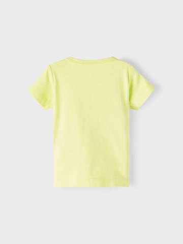 NAME IT - Camiseta 'HEROLD' en amarillo