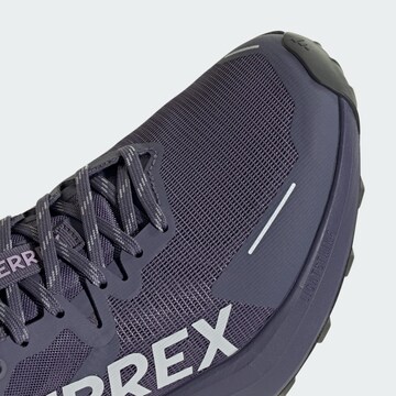 Chaussure basse 'Agravic 3' ADIDAS TERREX en violet