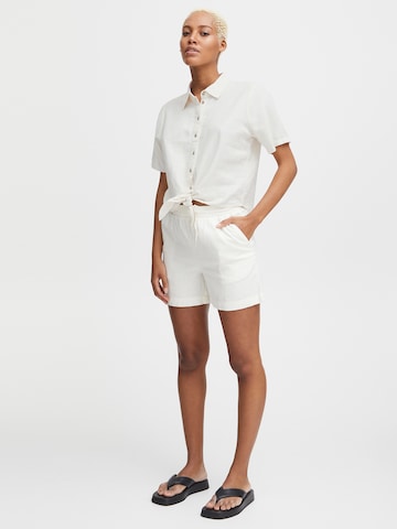 ICHI חולצות נשים 'LINO' בלבן