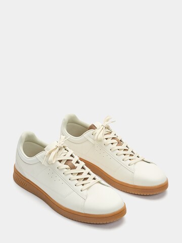 Pull&Bear Platform trainers in Beige