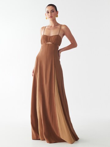 St MRLOHaljina 'Della' - smeđa boja