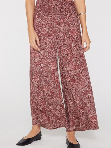 Tezenis Wide leg Pants in Red: front
