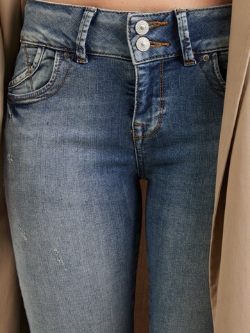 LTB Slimfit Jeans 'Molly' in Blauw