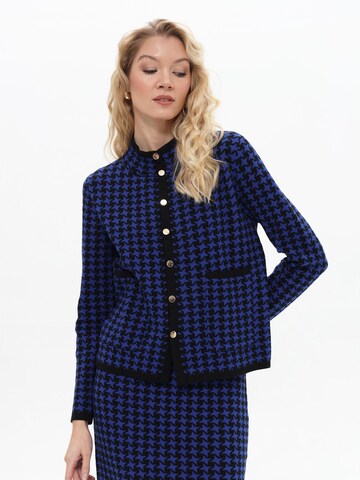 Passioni Strickjacke in Blau