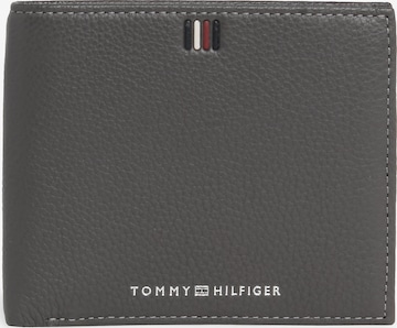 TOMMY HILFIGER Wallet in Grey: front