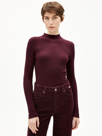 Pull-over ARMEDANGELS en rouge : devant
