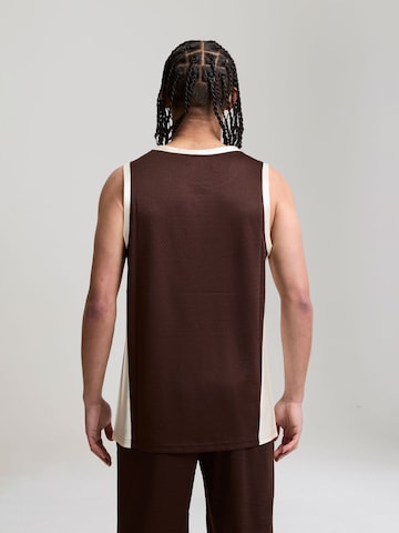 T-Shirt '93' AND1 en marron