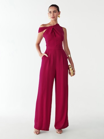 Salopeta 'Fergie' de la BWLDR pe mov