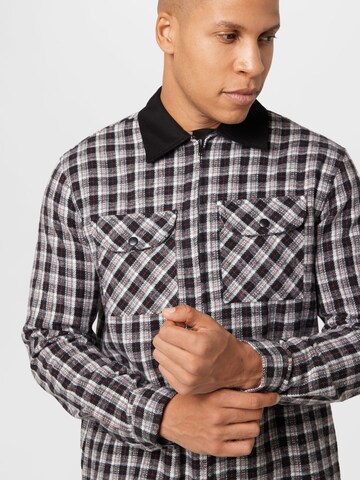 BURTON MENSWEAR LONDON - Ajuste regular Camisa en negro