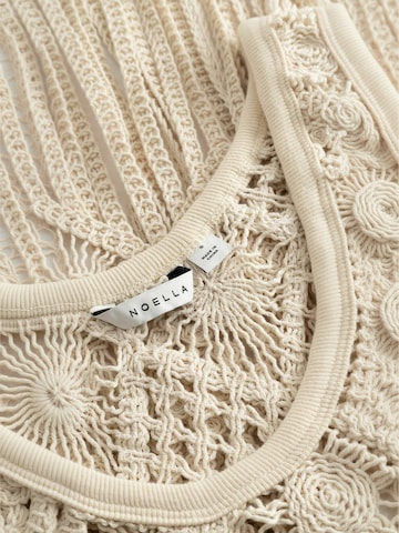Top ' N-Myrah ' di Noella in beige
