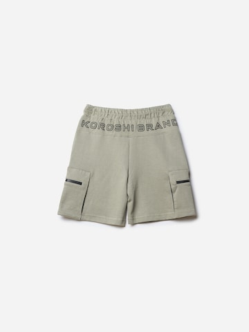KOROSHI Regular Shorts in Grün