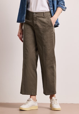 STREET ONE Loose fit Pleated Pants in Brown: front