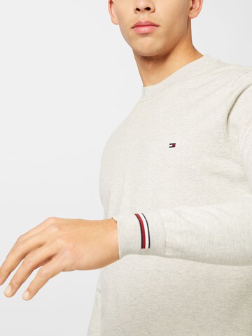 TOMMY HILFIGER Sweter w kolorze beżowy