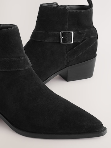 Next - Botim em preto