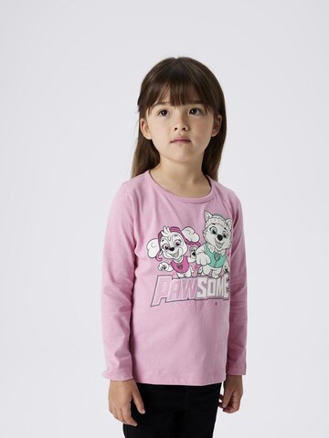 TWO SOON Shirt 'Paw Patrol' in Roze: voorkant