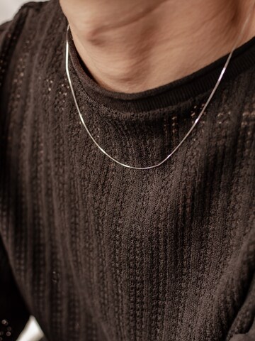 Hey Happiness Necklace 'Box' in Silver: front