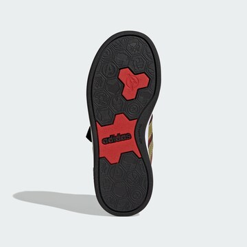 Baskets 'Marvel Avengers Grand Court' ADIDAS SPORTSWEAR en rouge