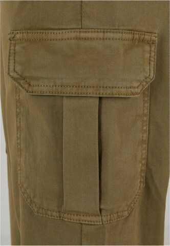 regular Pantaloni cargo di Urban Classics in verde