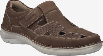 JOSEF SEIBEL Classic Flats ' New Anvers 81 ' in Brown: front