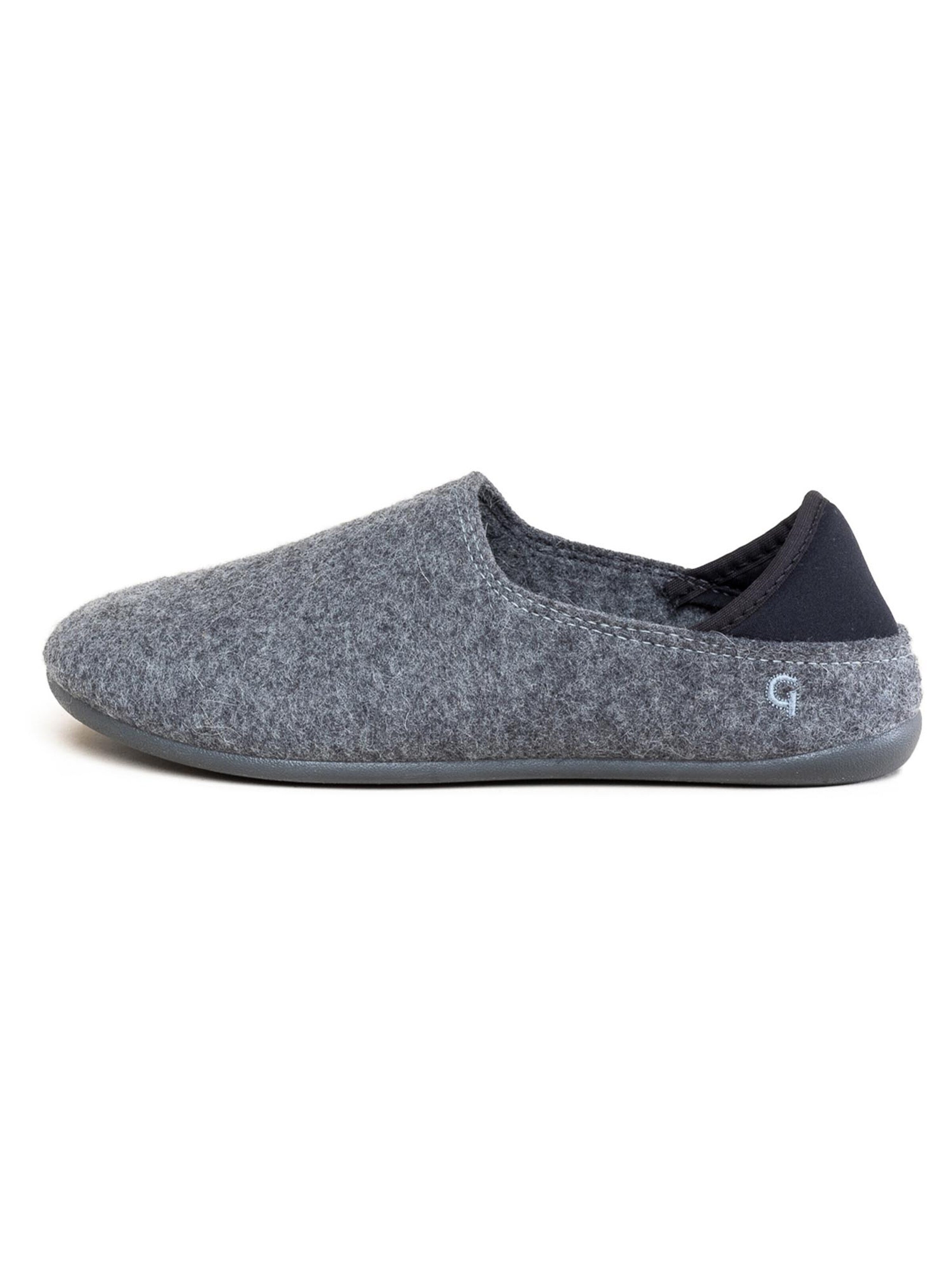 Gottstein Classic Flats 'Wool Slip-On' in Grey: front