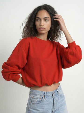 Sweat-shirt 'HDLinea Ballon' HYPEDROP en rouge : devant