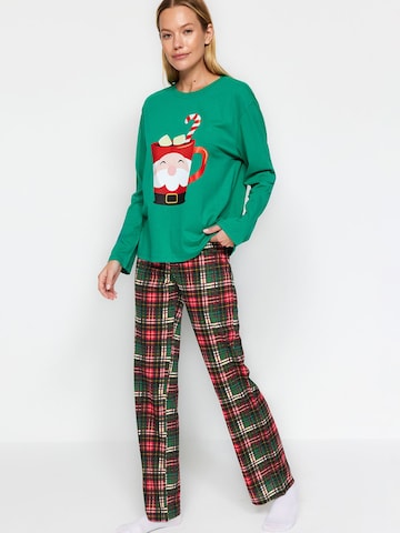 Pyjama Trendyol en vert : devant